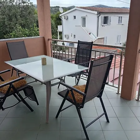 Apartment By The Sea - 20497