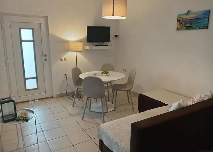 Apartment By The Sea - 20497 Rogoznica (Sibenik-Knin)